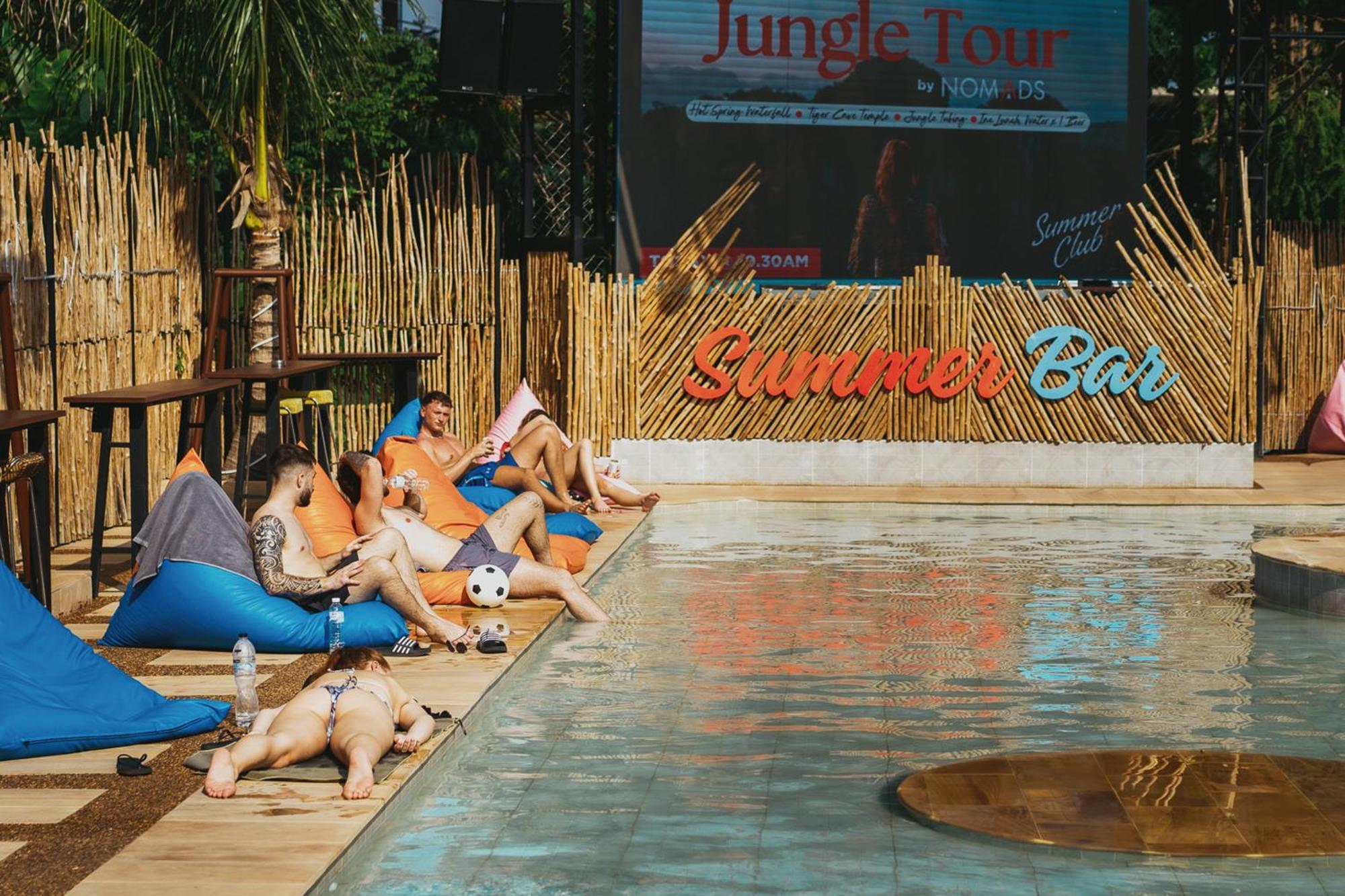 Summer Club And Hostel Ao Nang エクステリア 写真
